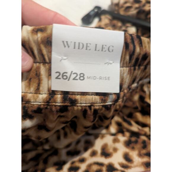 NEW Lane Bryant Plus Size Pull on Drawstring Leopard Wide Leg Pants Sz 26/28 - Picture 8 of 9